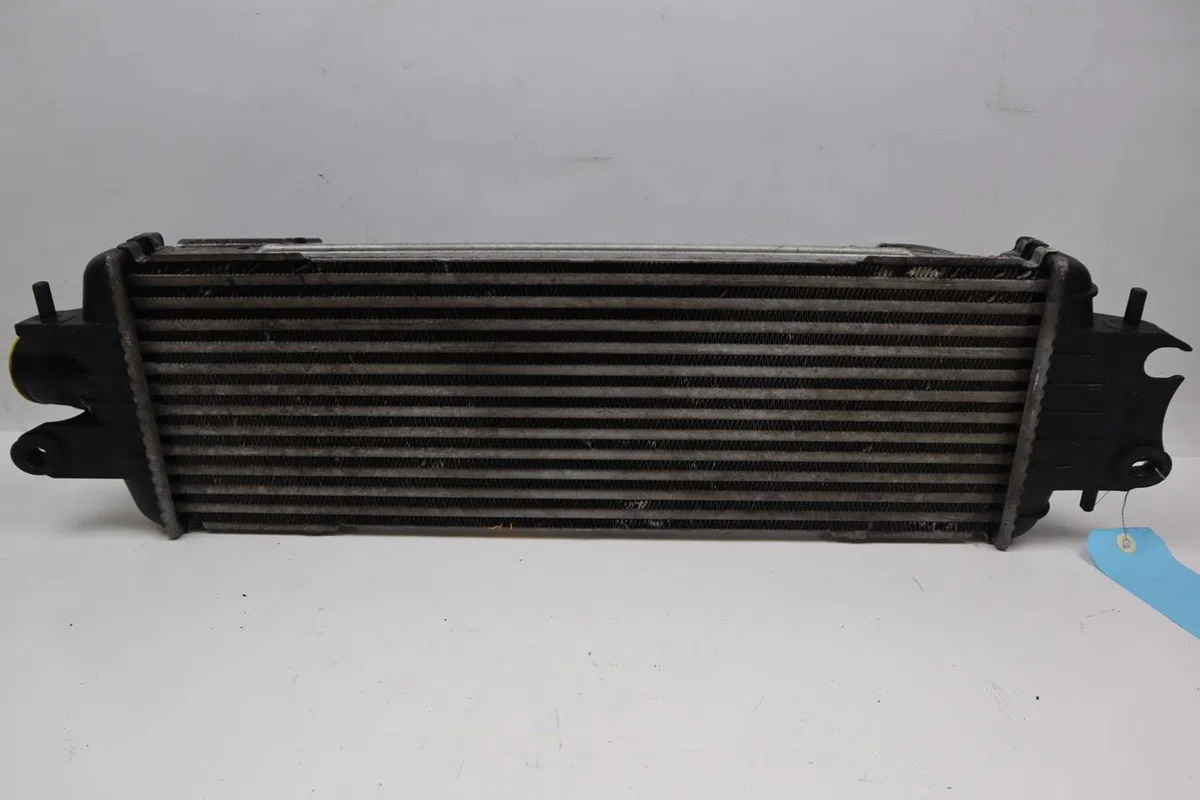 Echangeur air Opel VIVARO A Autobus-Autocar (X83) 2.5 dti (f7, j7, a07) (2003-2010) occasion