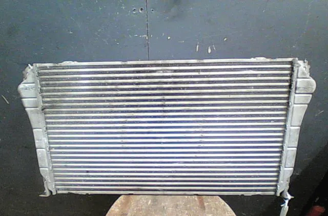 Echangeur air Toyota AURIS (_E15_) 2.0 d-4d (ade150_) (2006-2012) occasion