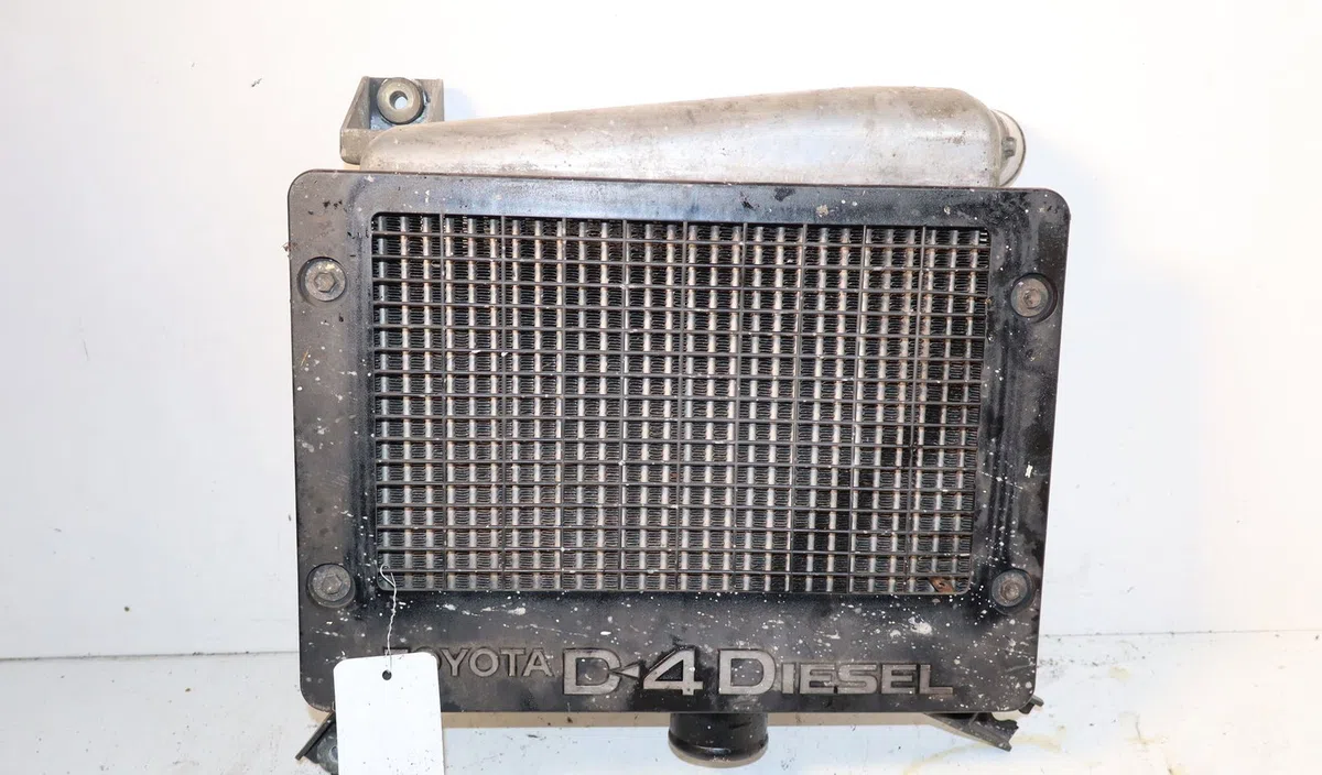 Echangeur air Toyota RAV 4 II (_A2_) 2.0 d 4wd (cla20_, cla21_) (2001-2005) occasion
