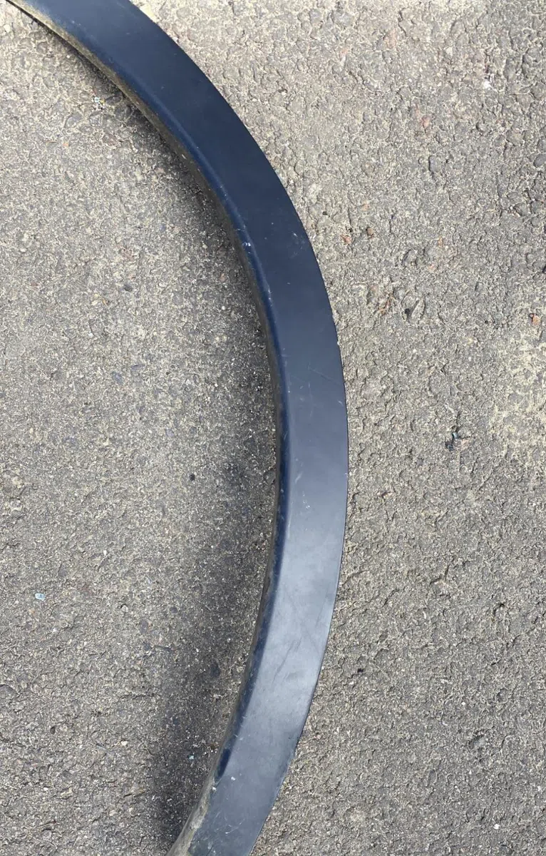 Elargisseur aile avd Nissan QASHQAI - QASHQAI 2 I (J10, NJ10, JJ10E) 2.0 dci traction intégrale (2007-2013) 5 portes occ