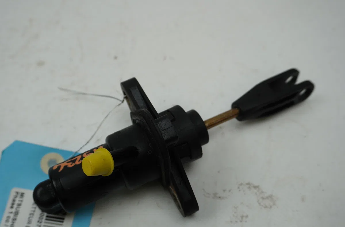 Emetteur embrayage Mitsubishi COLT VI (Z3_A, Z2_A) 1.3 (z21a) (2004-2012) occasion