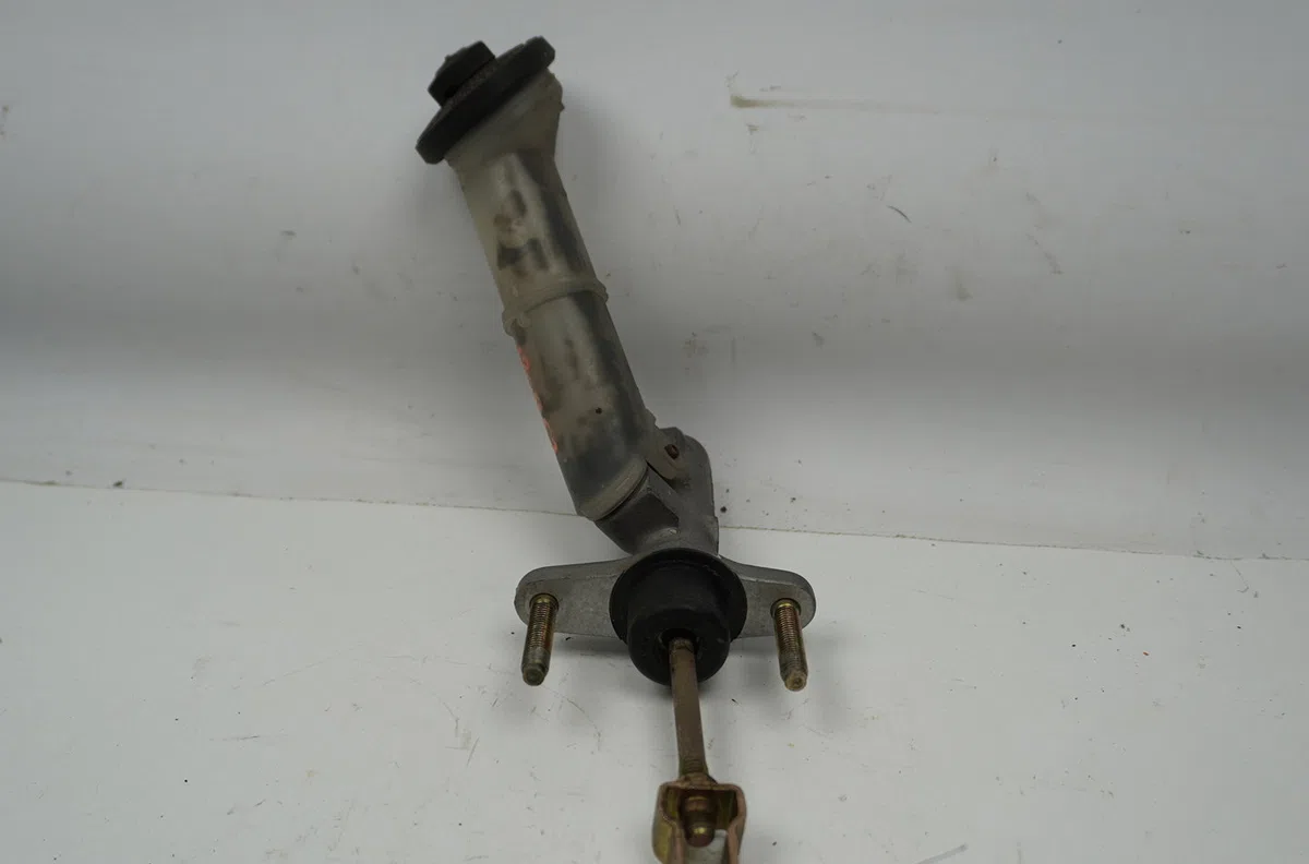 Emetteur embrayage Toyota CELICA Coupé (_T20_) 1.8 i 16v (at200-st) (1993-1999) occasion