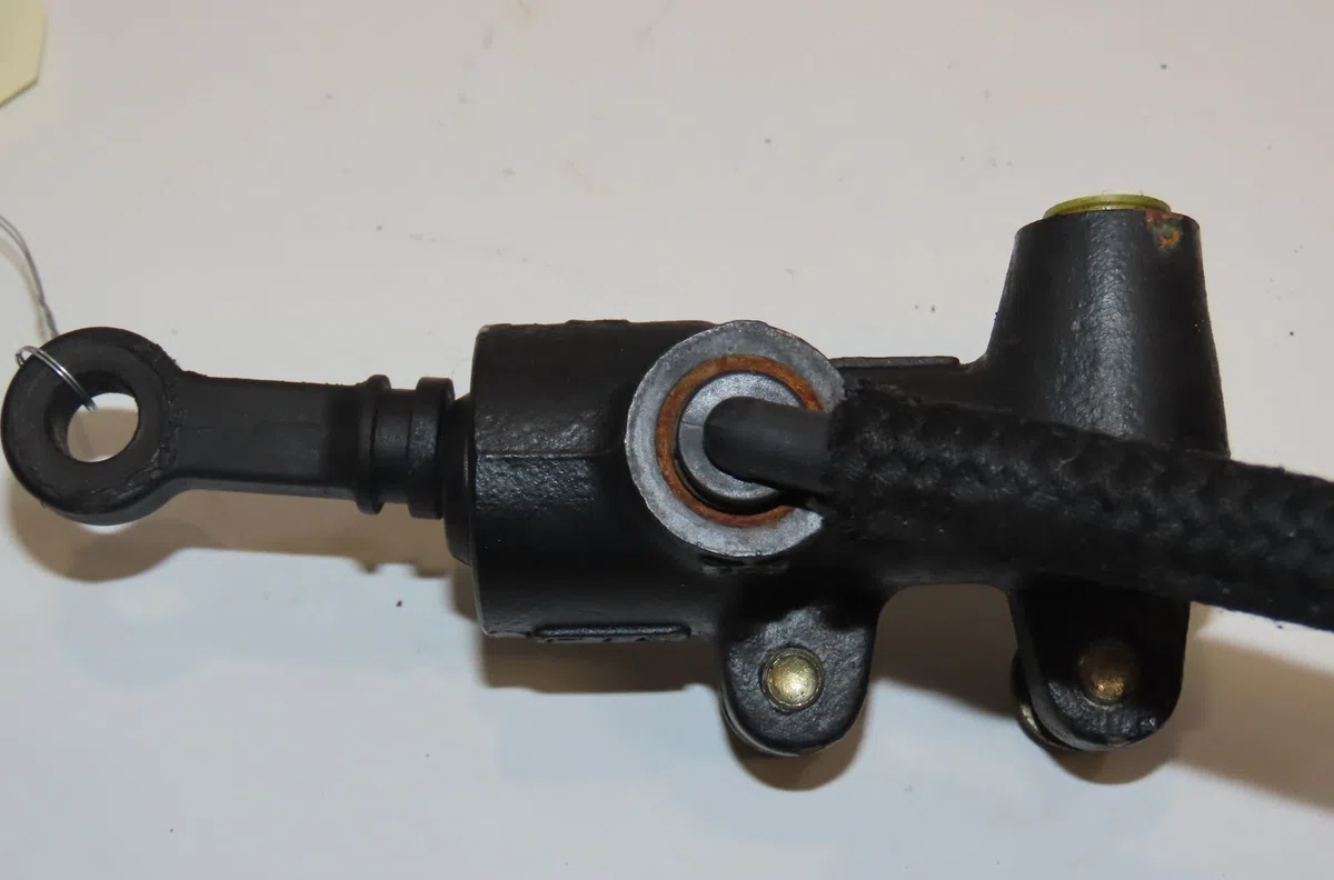 Emetteur embrayage Volkswagen TRANSPORTER IV Autobus-Autocar (70B, 70C, 7DB, 7DK, 70J, 70K 2.5 tdi (1995-2003) occasion