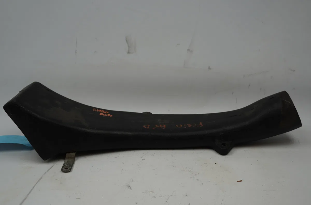Enjoliveur d pare-choc av Ferrari TESTAROSSA 4.9 (1984-1991) occasion