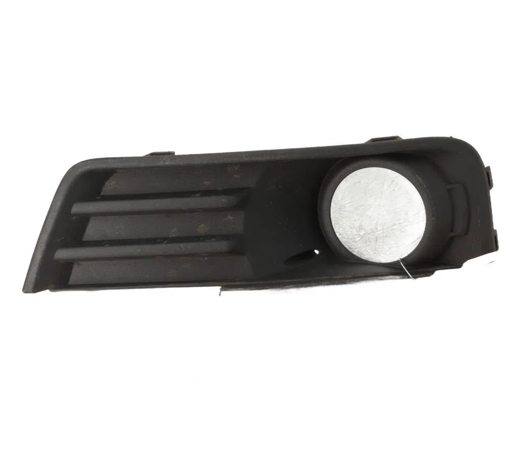 Enjoliveur d pare-choc av Ford FOCUS C-MAX (DM2) 2.0 tdci (2003-2007) occasion