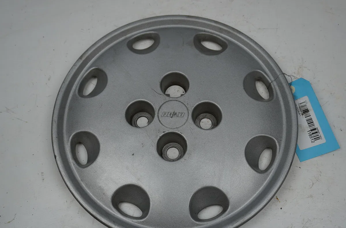 Enjoliveur de roue Fiat CINQUECENTO (170_) 0.9 i.e. s (170af, 170cf) (1991-1999) occasion