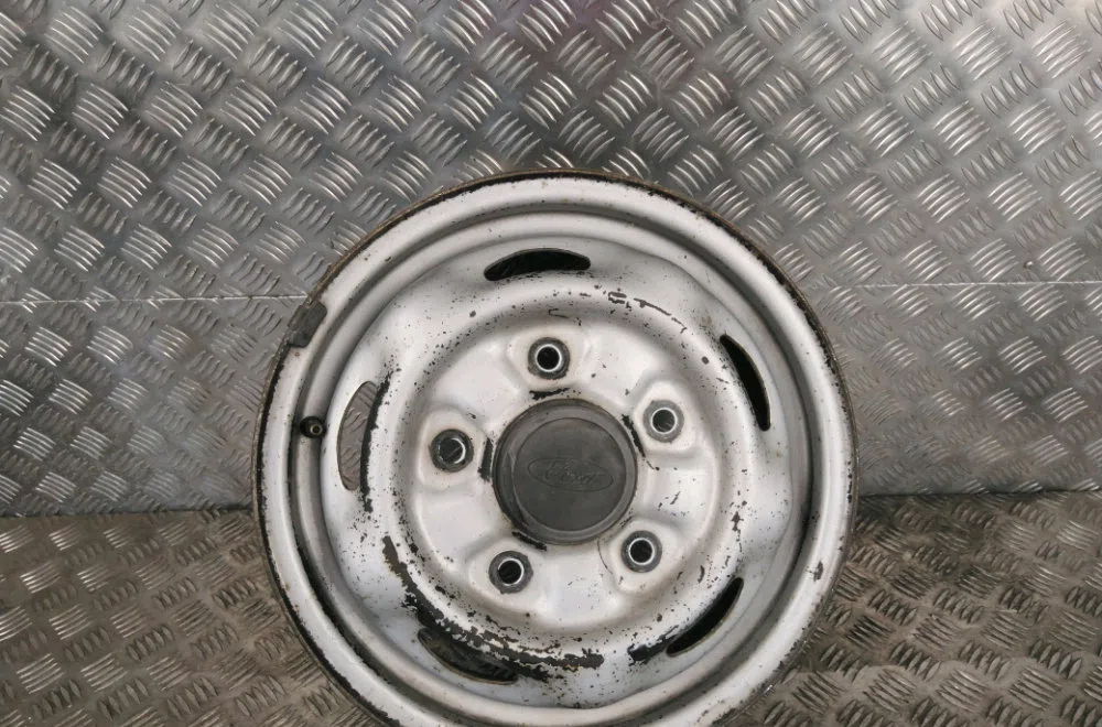 Enjoliveur de roue Ford TRANSIT Camionnette (FA_ _) 2.0 tdci (2002-2006) occasion