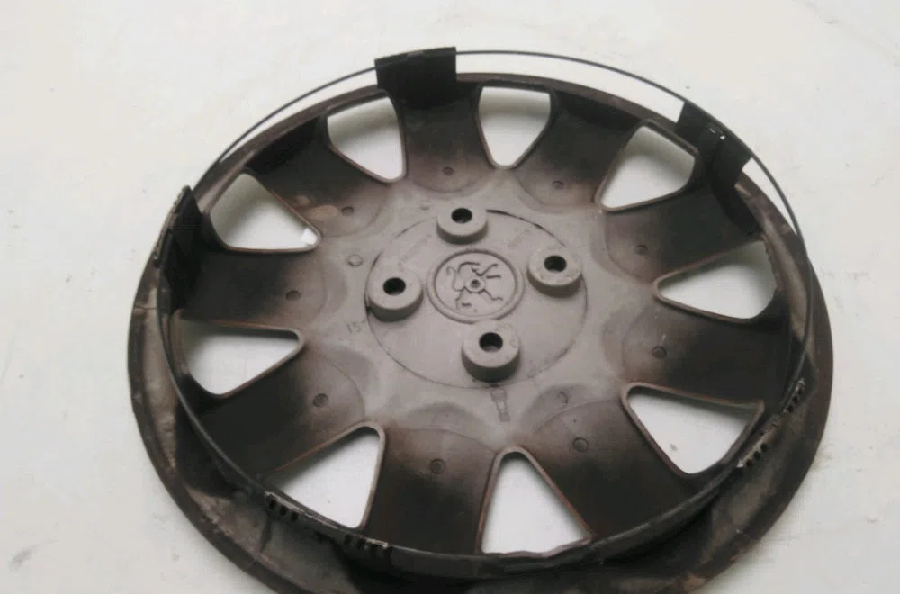 Enjoliveur de roue Peugeot 308 I (4A_, 4C_) 1.6 16v (2007-2014) 5 portes occasion