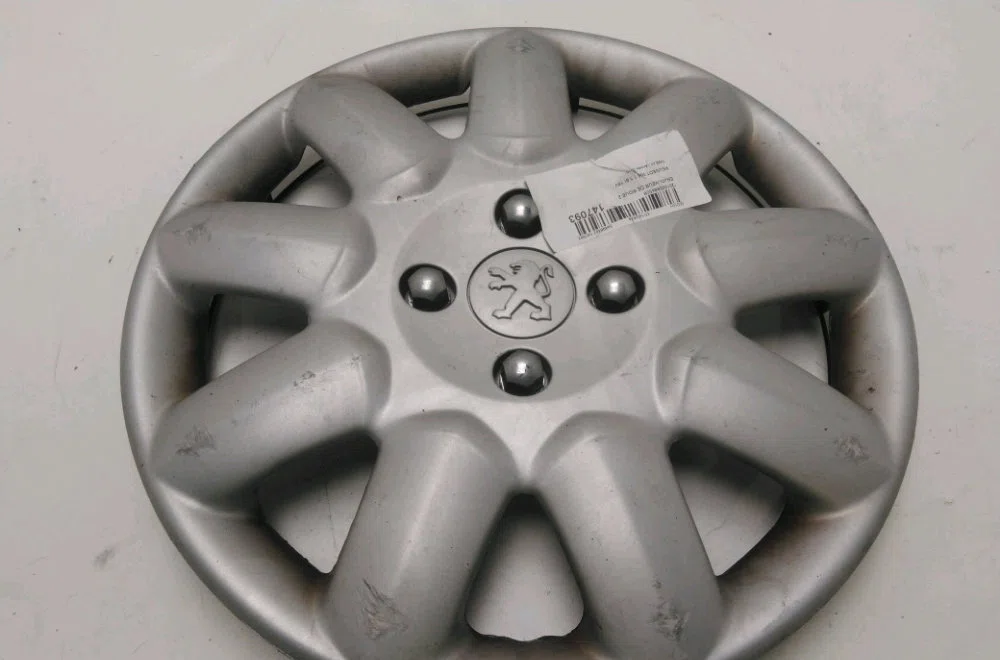 Enjoliveur de roue Peugeot 308 I (4A_, 4C_) 1.6 16v (2007-2014) 5 portes occasion
