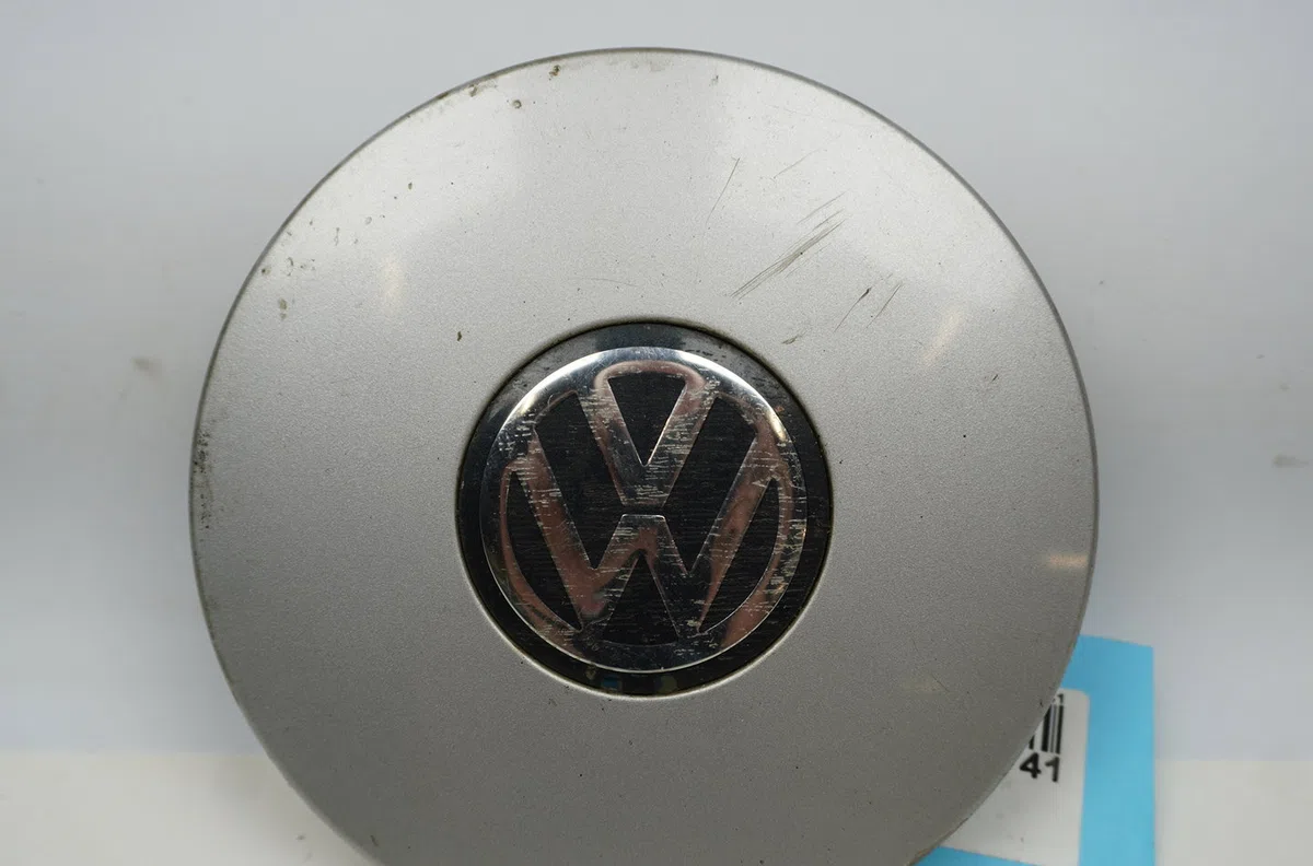 Enjoliveur de roue Volkswagen POLO (6N2) 1.4 (1999-2001) 5 portes occasion