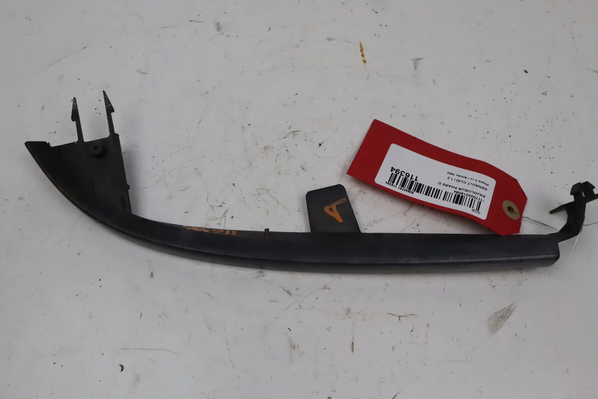 Enjoliveur phare d Renault CLIO I (B-C57_, 5-357_) 1.2 (b-c-s57a, b-c57s, 5-357f, 5-357j, 5-357l, 5-357r) (1990-1998) 5 