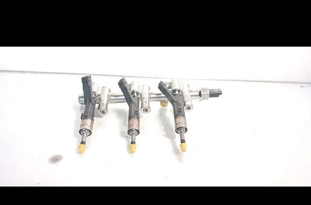 Ensemble injecteurs Citroën C3 PICASSO (SH_) 1.2 thp 110 (2015) 5 portes occasion