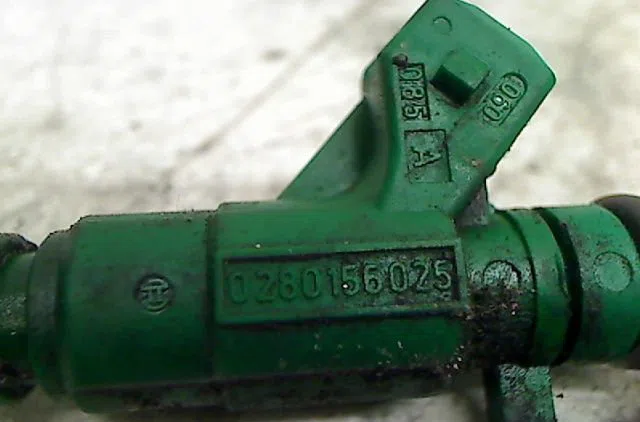 Ensemble injecteurs Citroën SAXO (S0, S1) 1.1 x, sx (1996-2003) 5 portes occasion