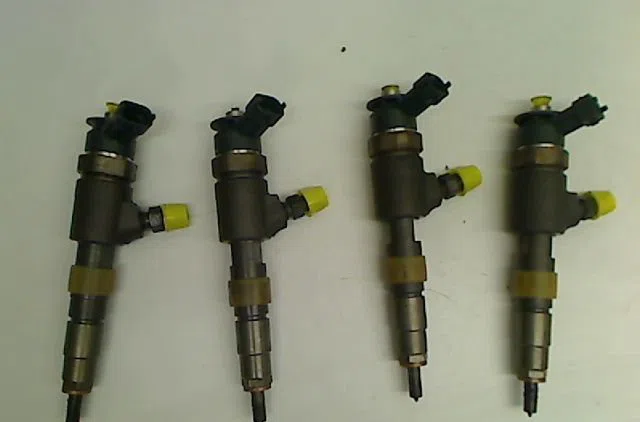 Ensemble injecteurs Peugeot 206 (2L_, 2M_) 1.4 hdi eco 70 (2009-2013) 5 portes occasion