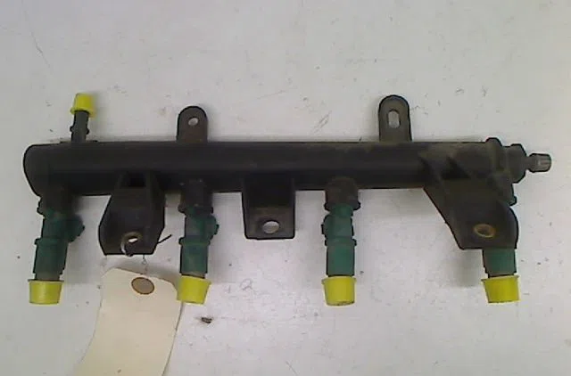 Ensemble injecteurs Peugeot 207-207 (WA_, WC_) 1.4 (2006-2013) 5 portes occasion