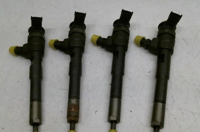 Ensemble injecteurs Renault KANGOO Express (FW0-1_) 1.5 dci 90 (fw0g, fw05, fw08, fw11) (2009) 4 portes occasion
