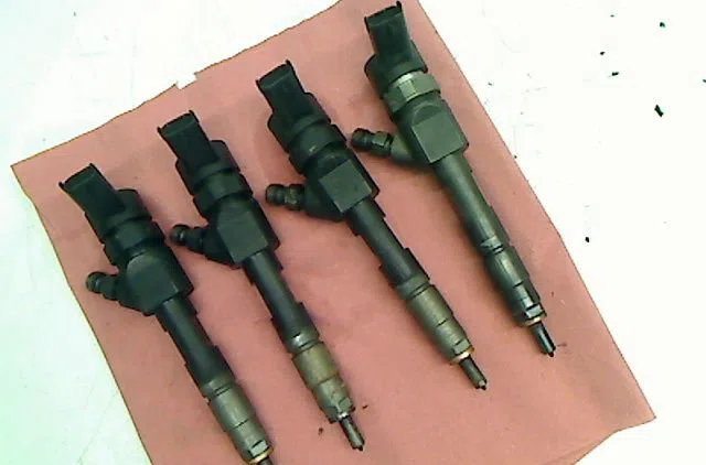 Ensemble injecteurs RENAULT LAGUNA occasion