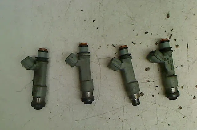 Ensemble injecteurs Suzuki SWIFT III (MZ, EZ) 1.3 (rs 413) (2005) occasion