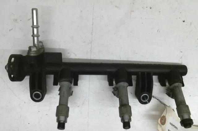 Ensemble injecteurs Toyota AYGO (_B1_) 1.0 (kgb10_) (2005-2014) 5 portes occasion
