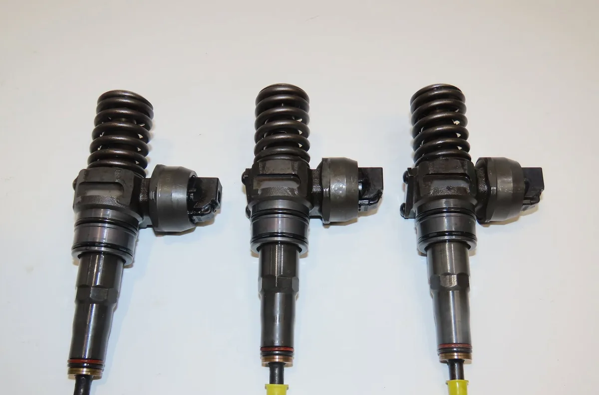 Ensemble injecteurs Volkswagen POLO (9N_, 9A_) 1.4 tdi (2001-2005) 3 portes occasion