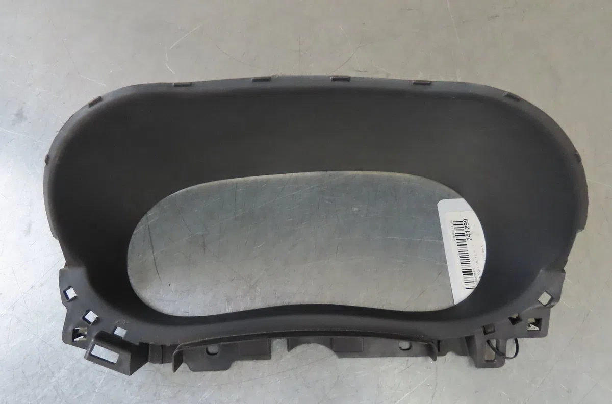 Entourage compteur Dacia DUSTER (HS_) 1.5 dci (hsaj) (2010-2018) occasion