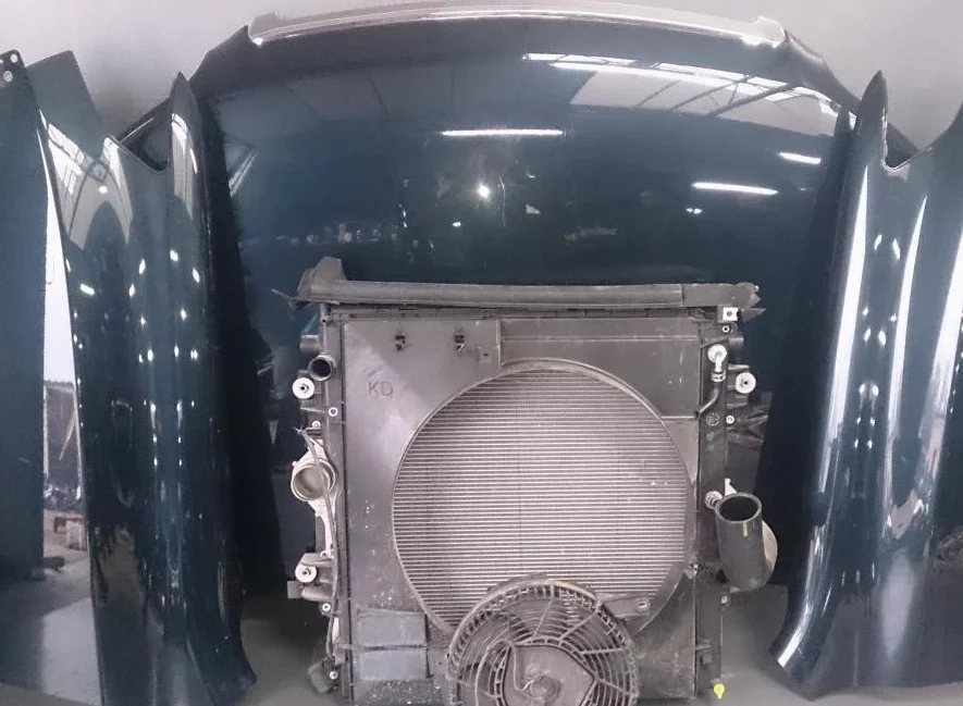 Face Avant Complete Toyota Land Cruiser 1