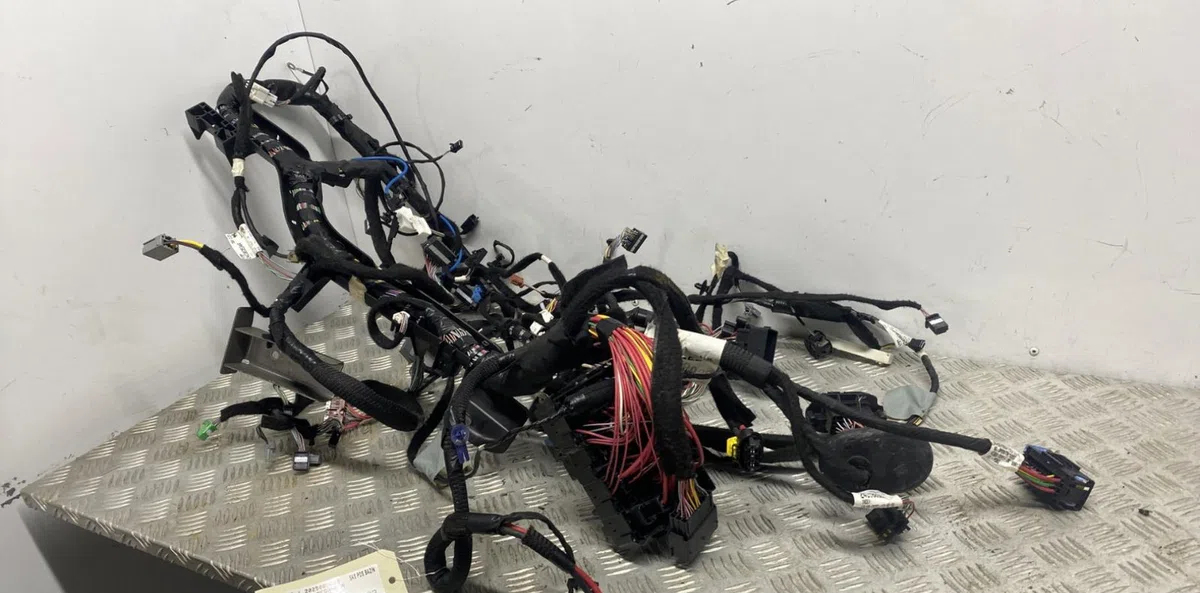 Faisceau moteur RENAULT MEGANE 4 PHASE 1 occasion