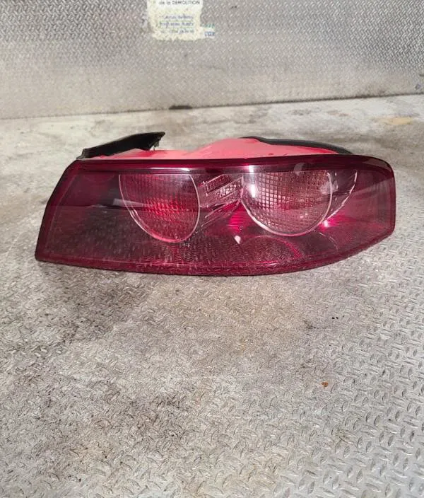 Feu arrière droit ALFA ROMEO 159 159 occasion