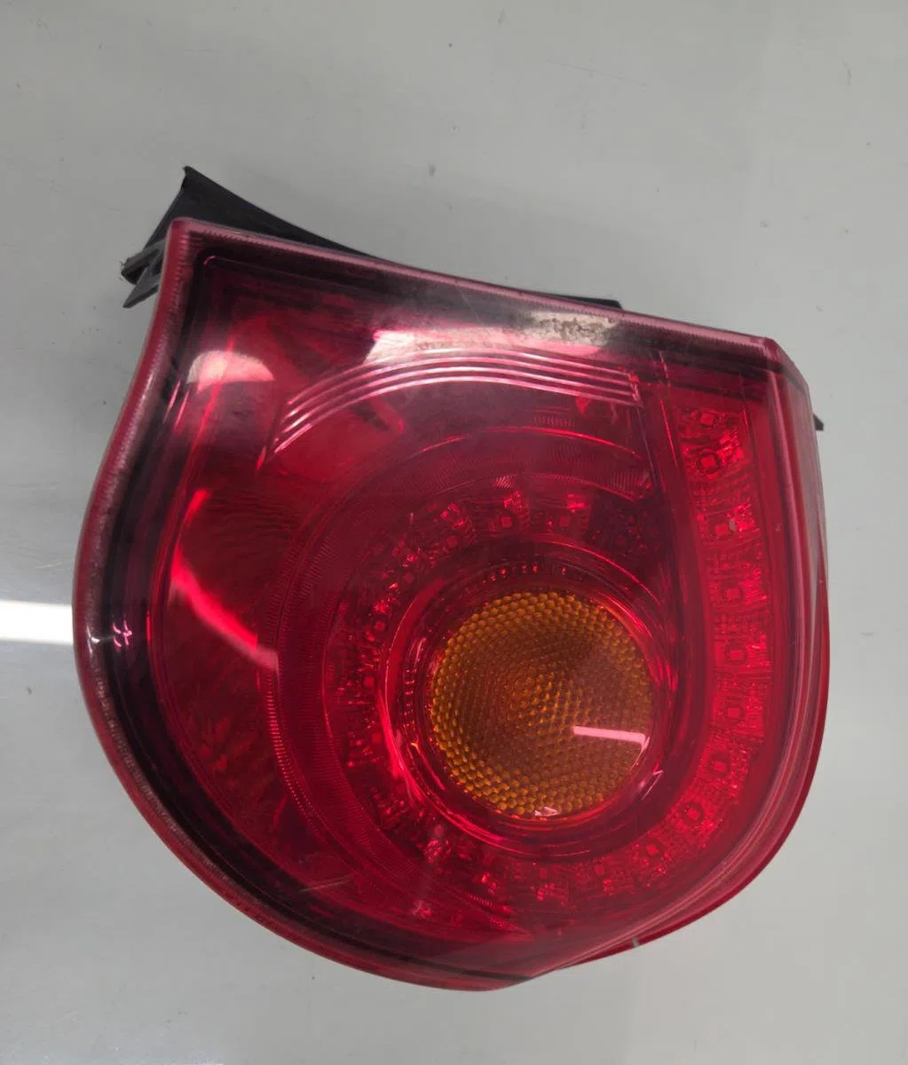 Feu arrière droit ALFA ROMEO GIULIETTA 2 PHASE 1 occasion