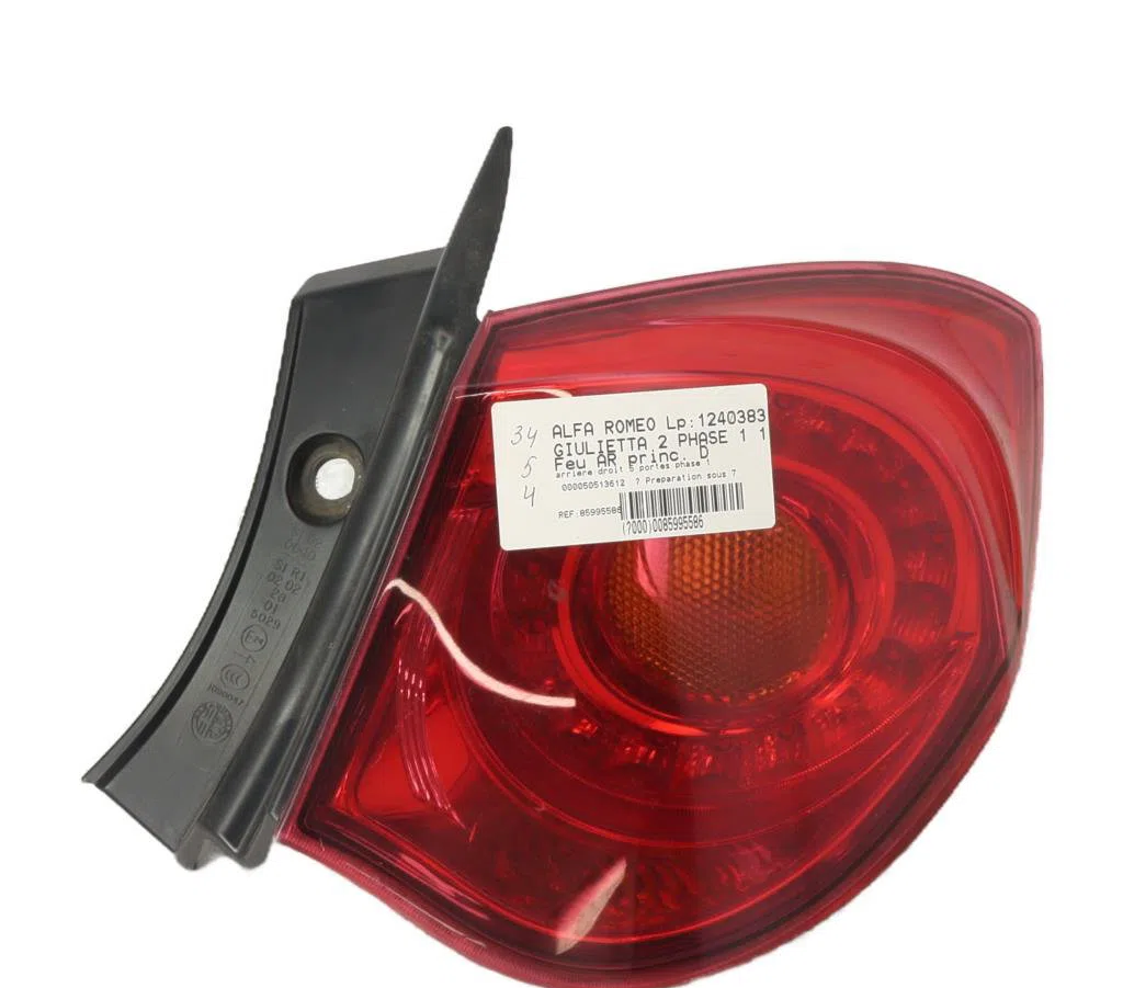 Feu arrière droit Alfa romeo GIULIETTA (940_) 1.6 jtdm (940fxd1a) (2010-2016) 5 portes occasion