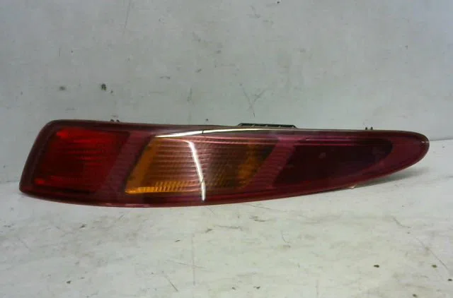 Feu arrière droit Alfa romeo GT (937_) 1.9 jtd (937cxn1b) (2003-2010) 3 portes occasion