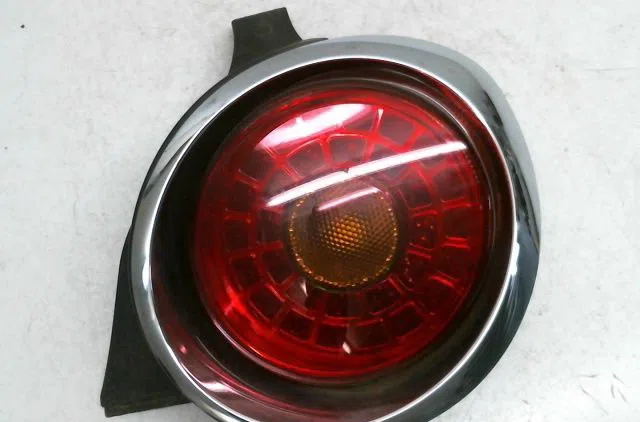 Feu arrière droit Alfa romeo MITO (955_) 1.4 turbo multiair (955axm1a, 955axr11) (2009-2014) occasion