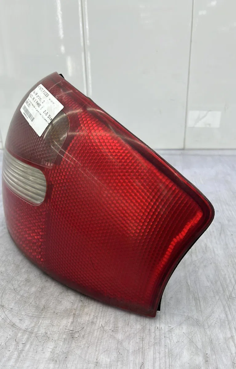 Feu arrière droit AUDI A6 2 PHASE 1 occasion