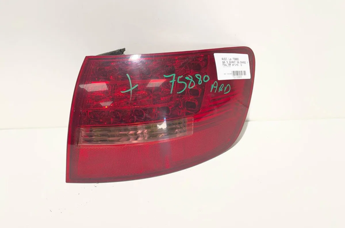 Feu arrière droit Audi A6 C6 Avant (4F5) S6 quattro (2006-2011) occasion