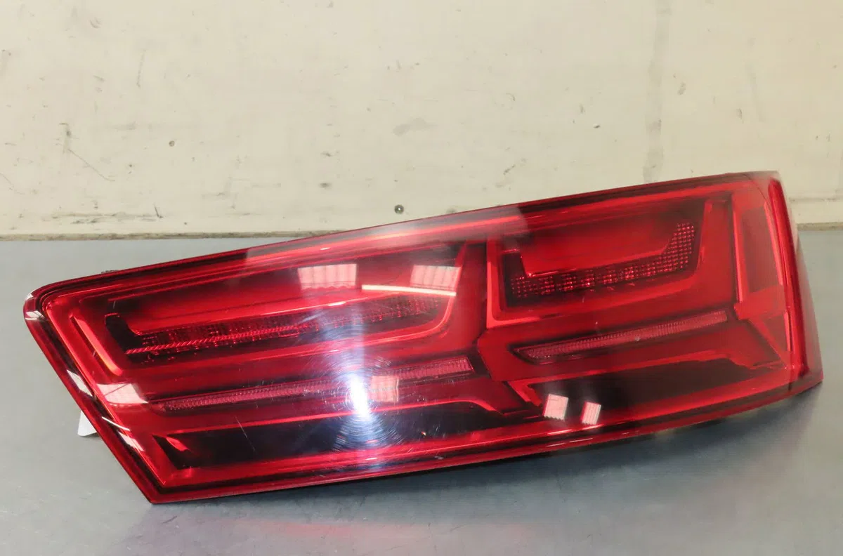 Feu arrière droit Audi Q7 (4MB, 4MG) 3.0 tdi quattro (2015-2019) occasion