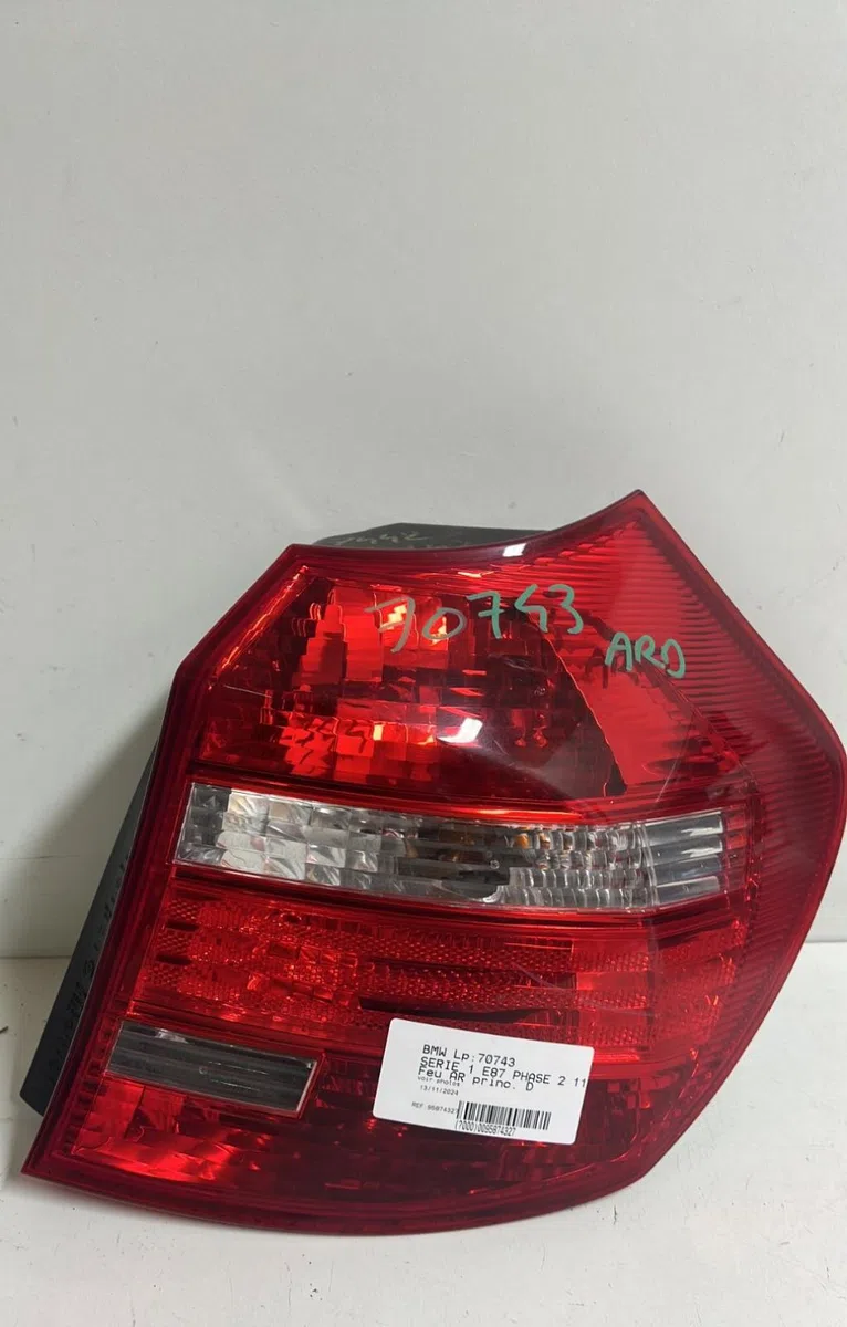 Feu arrière droit Bmw 1 (E87) 118 d (2004-2007) 5 portes occasion