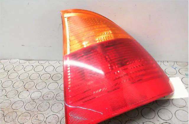 Feu arrière droit Bmw 3 Touring (E46) 318 i (1999-2001) occasion