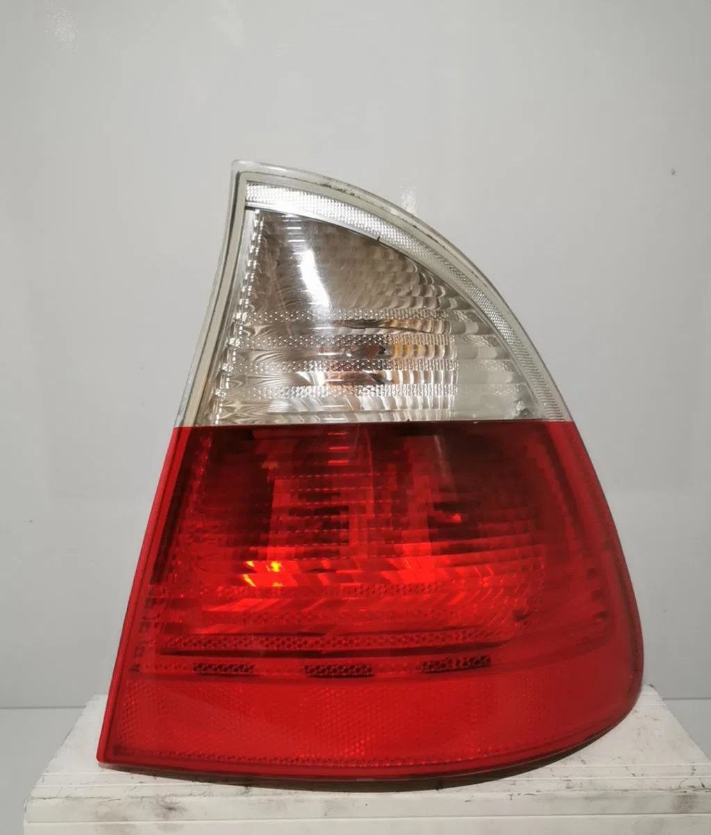 Feu arrière droit BMW SERIE 3 E46 TOURING PHASE 2 BREAK occasion