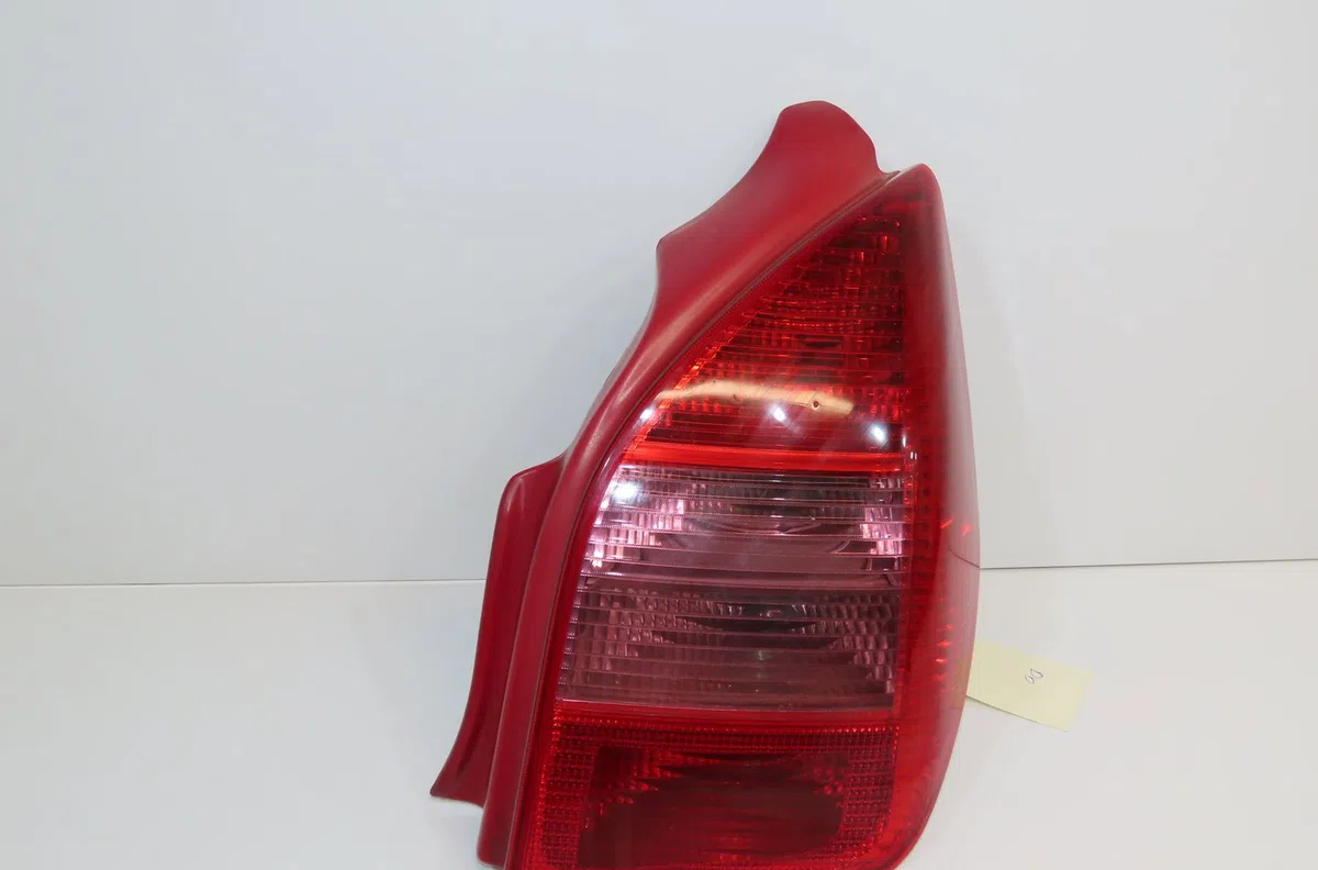 Feu arrière droit Citroën C2 (JM_) 1.4 hdi (2003-2009) 3 portes occasion