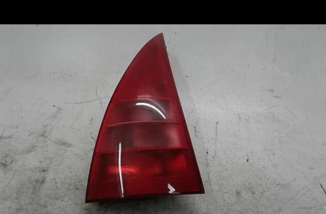 Feu arrière droit Citroën C3 I (FC_, FN_) 1.4 i (2002-2010) 5 portes occasion