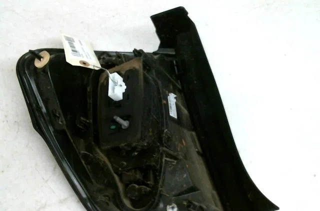 Feu arrière droit Citroën C3 II (SC_) 1.2 vti 82 (2012-2016) 5 portes occasion
