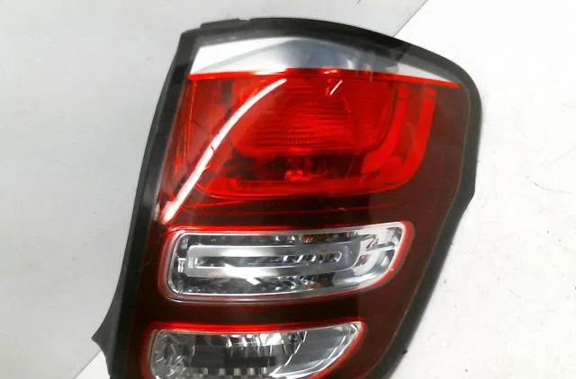Feu arrière droit Citroën C3 II (SC_) 1.4 hdi 70 (sc8hzc, sc8hr0, sc8hp4) (2009) 5 portes occasion