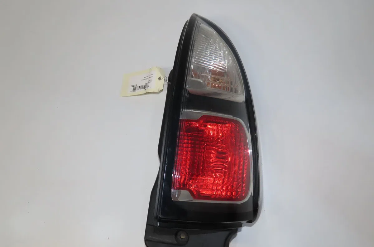 Feu arrière droit Citroen C3 PICASSO (SH_) 1.4 vti 95 (2009) occasion