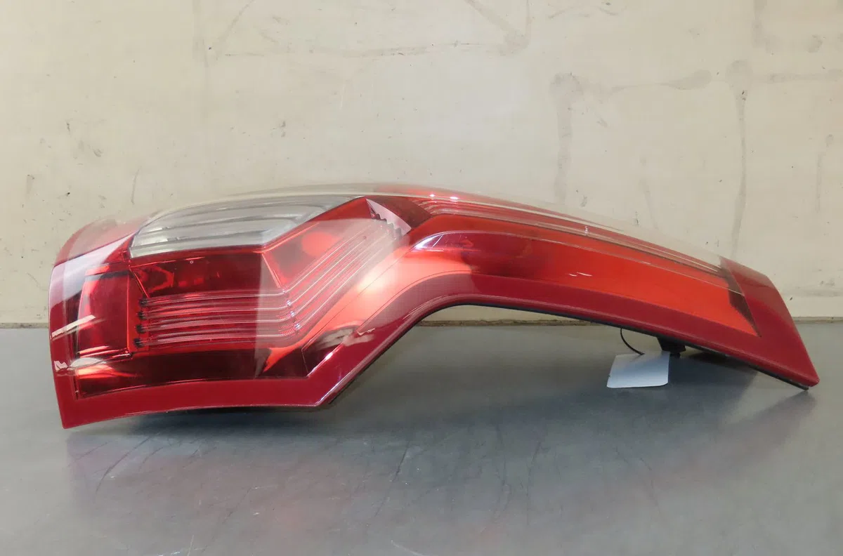 Feu arrière droit Citroen C4 GRAND PICASSO I (UA_) 1.6 hdi 110 (2010-2013) occasion