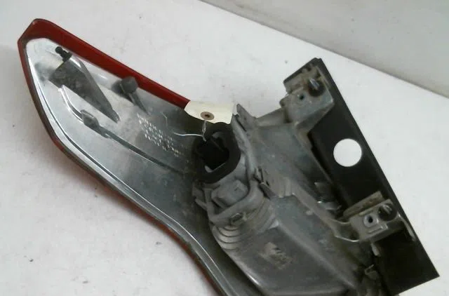Feu arrière droit Citroën C4 PICASSO I Monospace (UD_) 1.6 hdi (2007-2013) 5 portes occasion