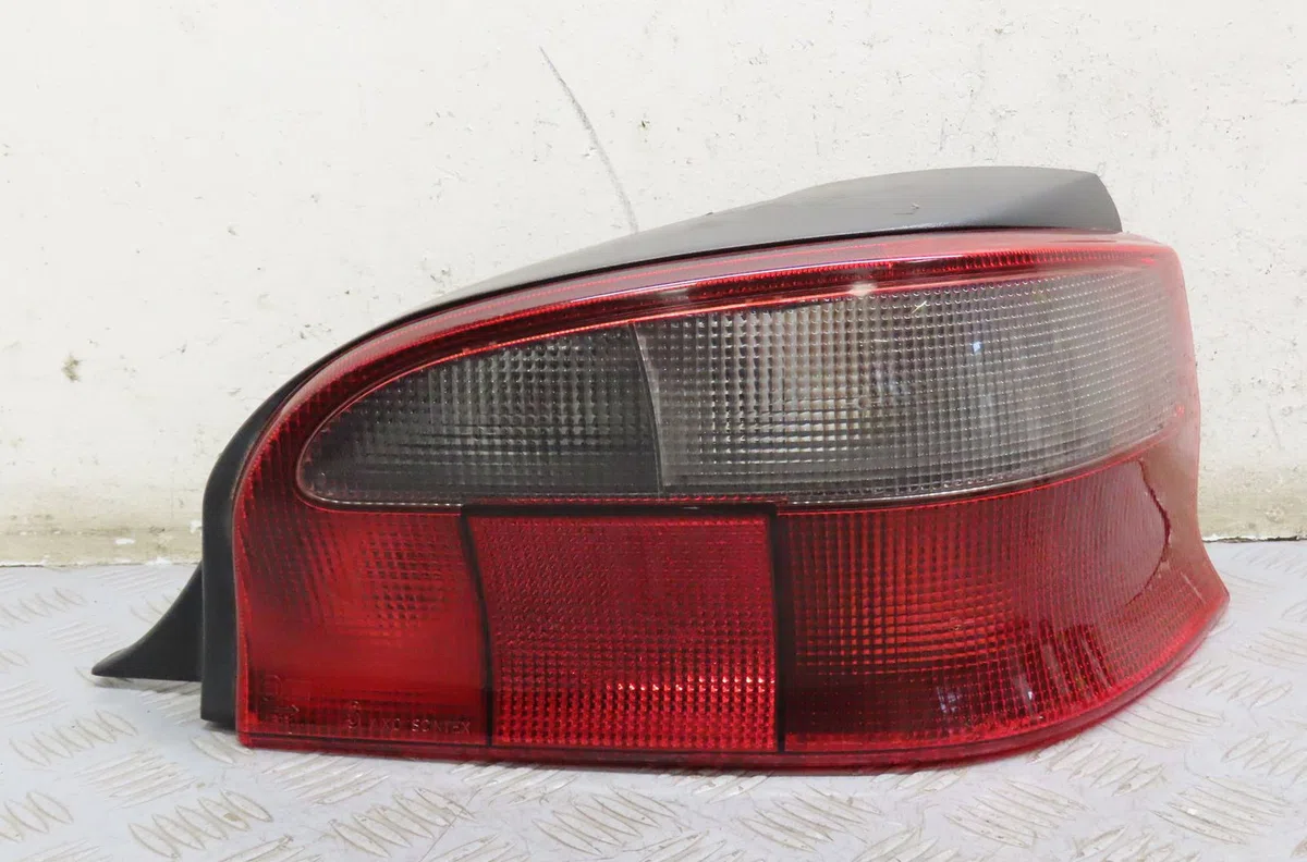 Feu arrière droit Citroen SAXO (S0, S1) 1.1 x, sx (1996-2003) 5 portes occasion