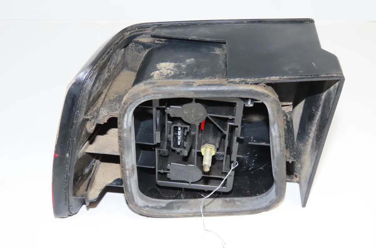 Feu arrière droit Citroen XANTIA (X1_, X2_) 1.8 i 16v (1995-2001) occasion