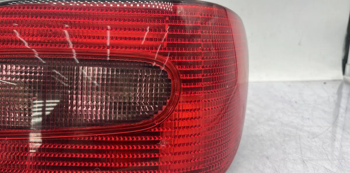 Feu arrière droit CITROEN XSARA PHASE 2 occasion