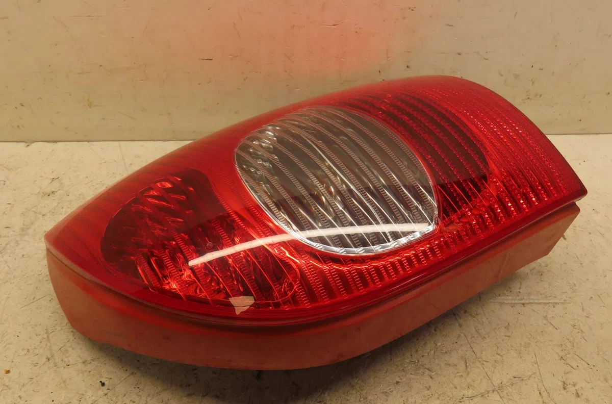 Feu arrière droit Citroen XSARA PICASSO (N68) 1.8 16v (2000-2005) occasion