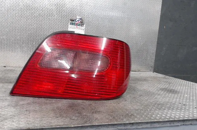 Feu arrière droit CITROEN XSARA  XSARA PHASE 2 occasion